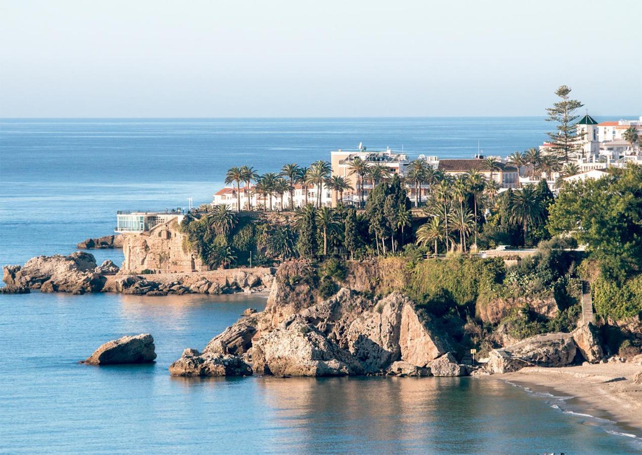 Apartamento Carabeo 2000 Nº5 Nerja Esterno foto